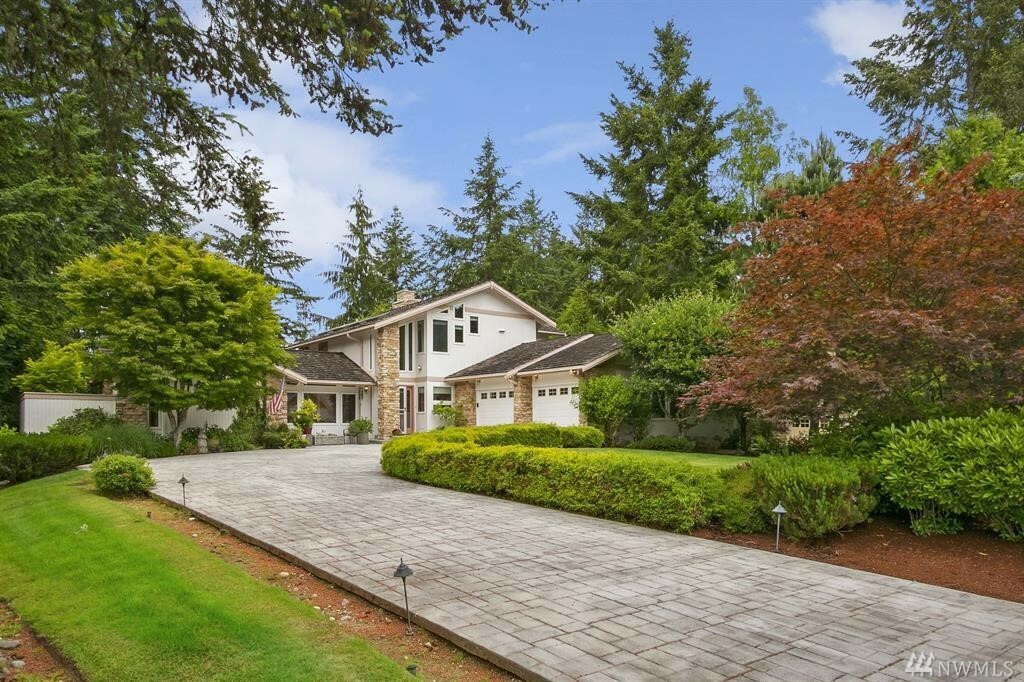 Property Photo: 7328 Hawkstone Ave SW WA 98367