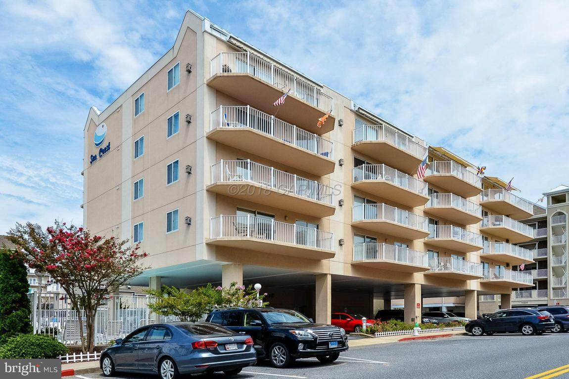 Property Photo: 4 142nd Street 204 MD 21842