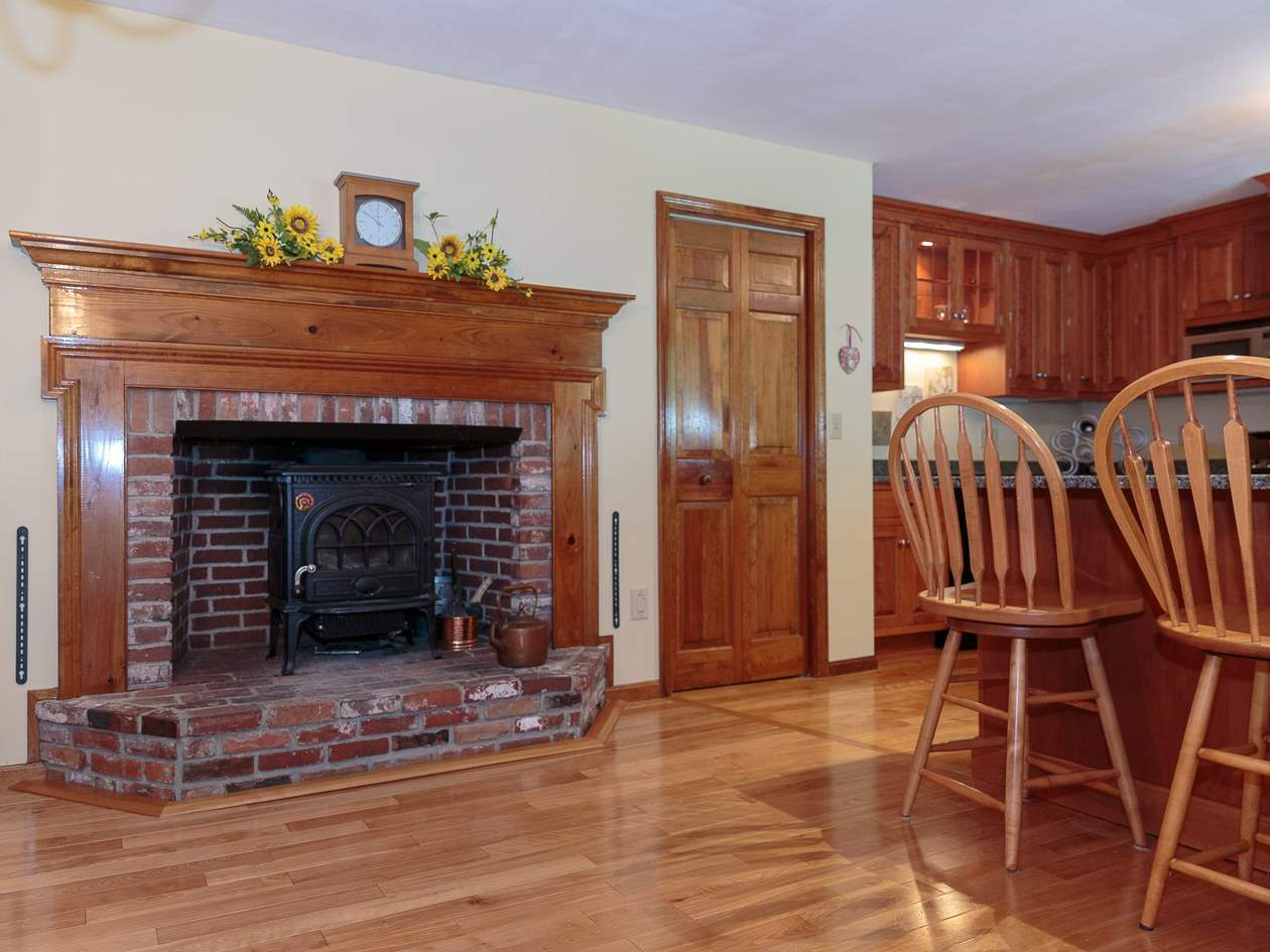 Property Photo:  26 Colonial Way  NH 03833 