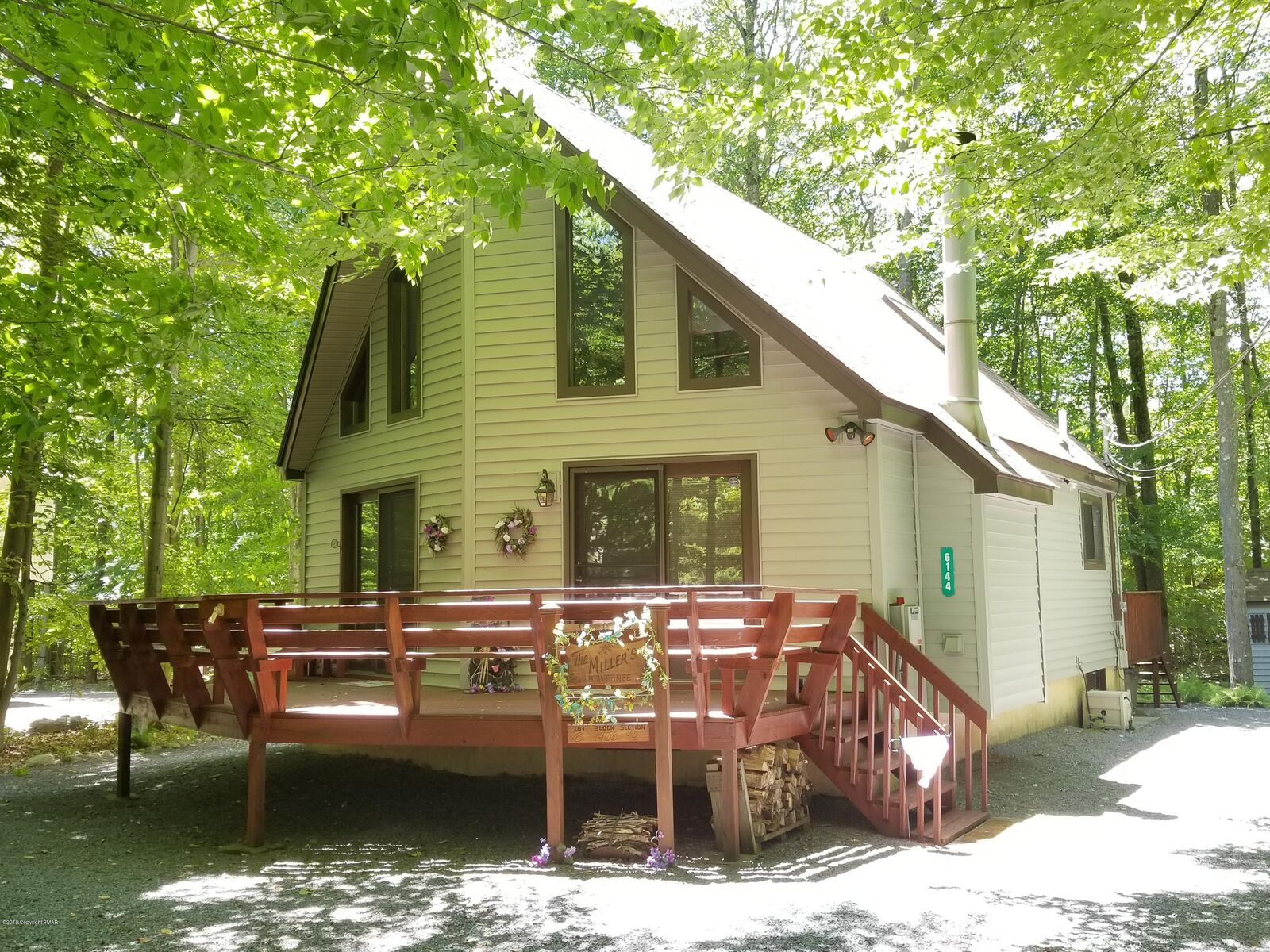 Property Photo: 6144 Chickasa Drive PA 18347
