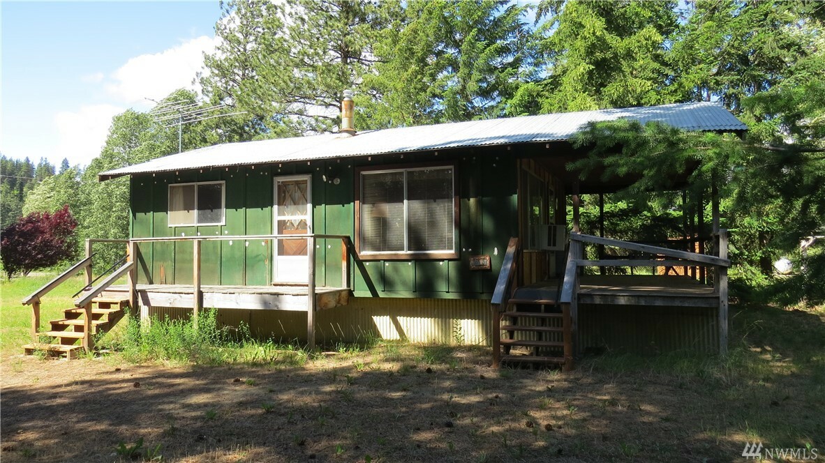 Property Photo:  220 Teanaway Acres Rd  WA 98922 