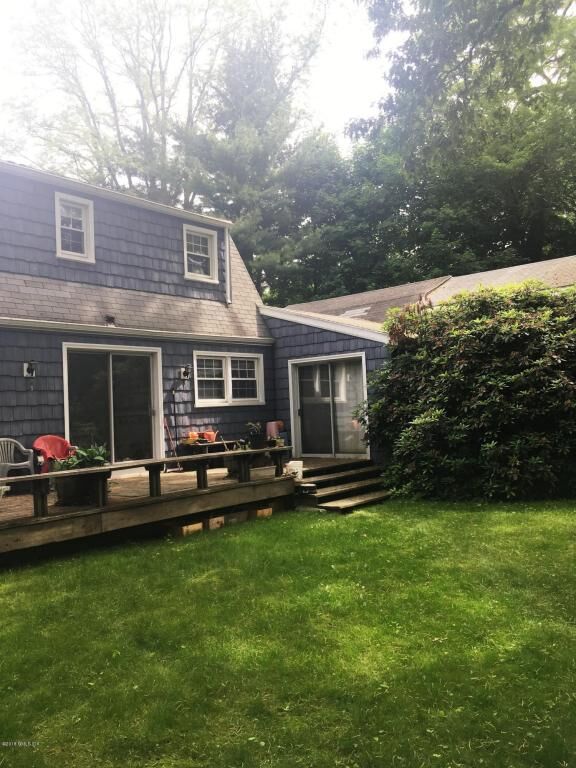 Property Photo:  147 Woodside Drive  CT 06830 