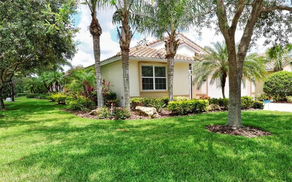 Property Photo:  6507 42nd Street E  FL 34243 