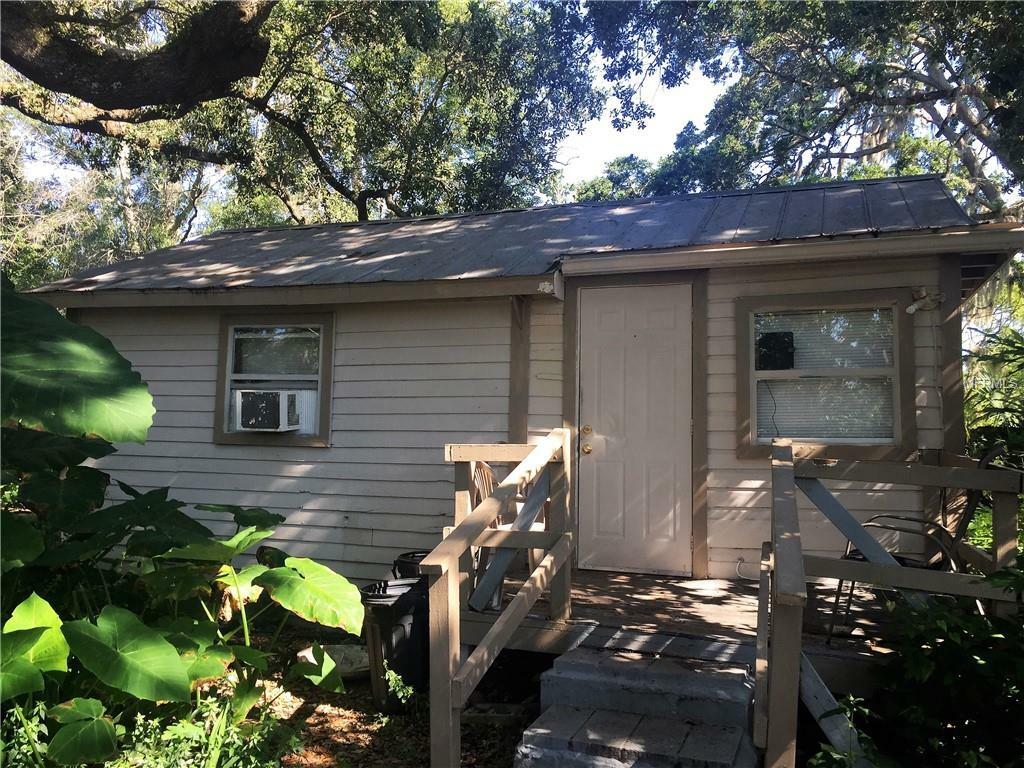 Property Photo:  3034 Magnolia Avenue  FL 32773 