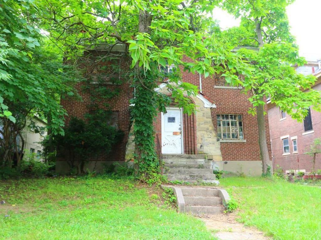 Property Photo:  918 Lexington Avenue  OH 45229 