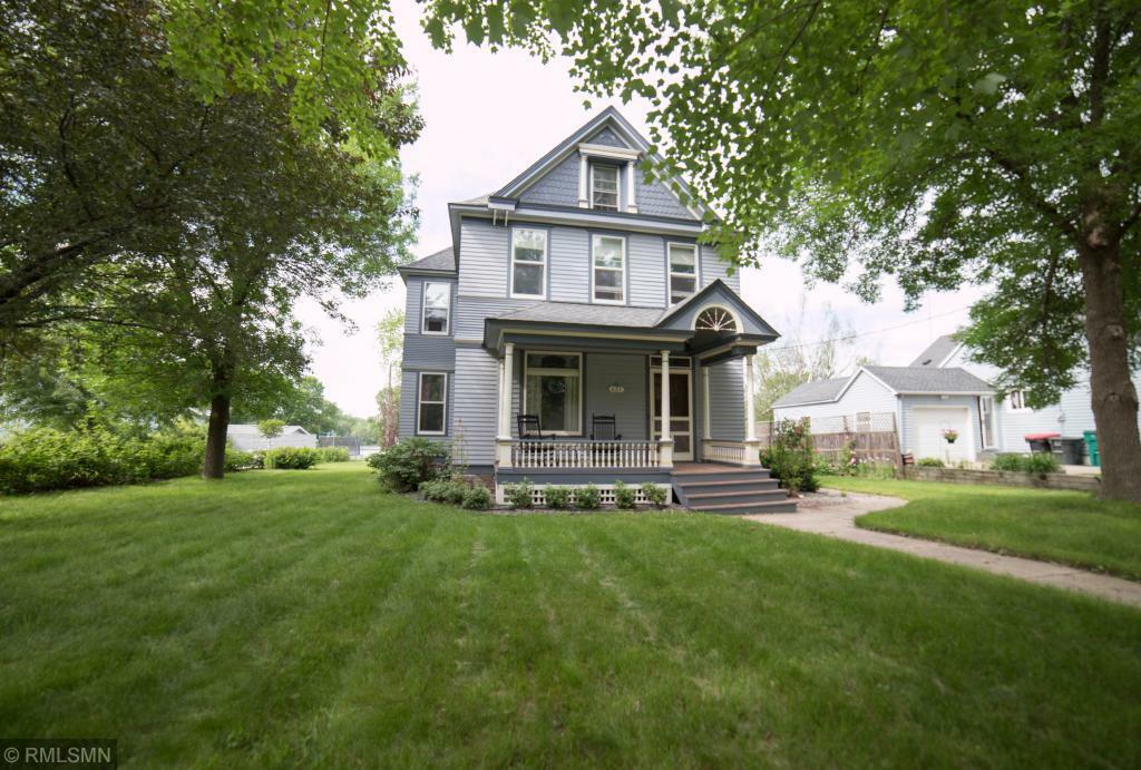 Property Photo:  421 Forest Avenue  MN 56307 