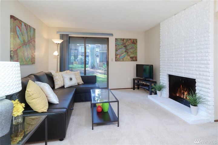 10003 NE 123rd St A-B  Kirkland WA 98034 photo