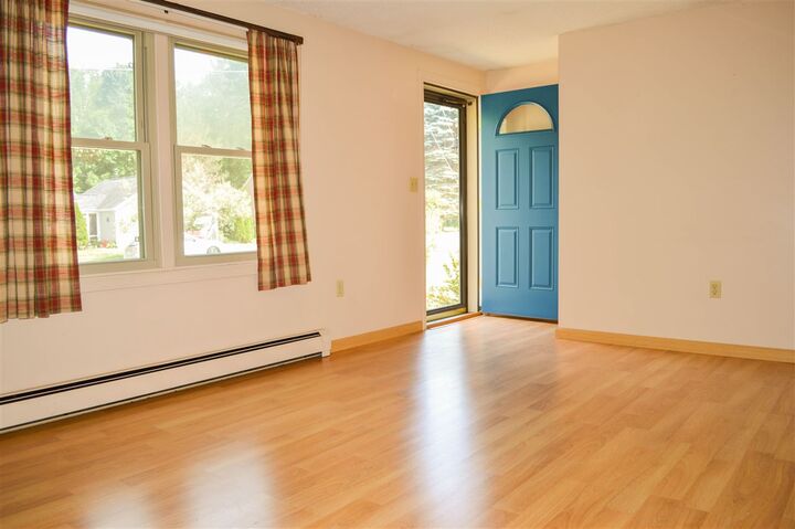 Property Photo:  23 Wedgewood Drive  NH 03470 