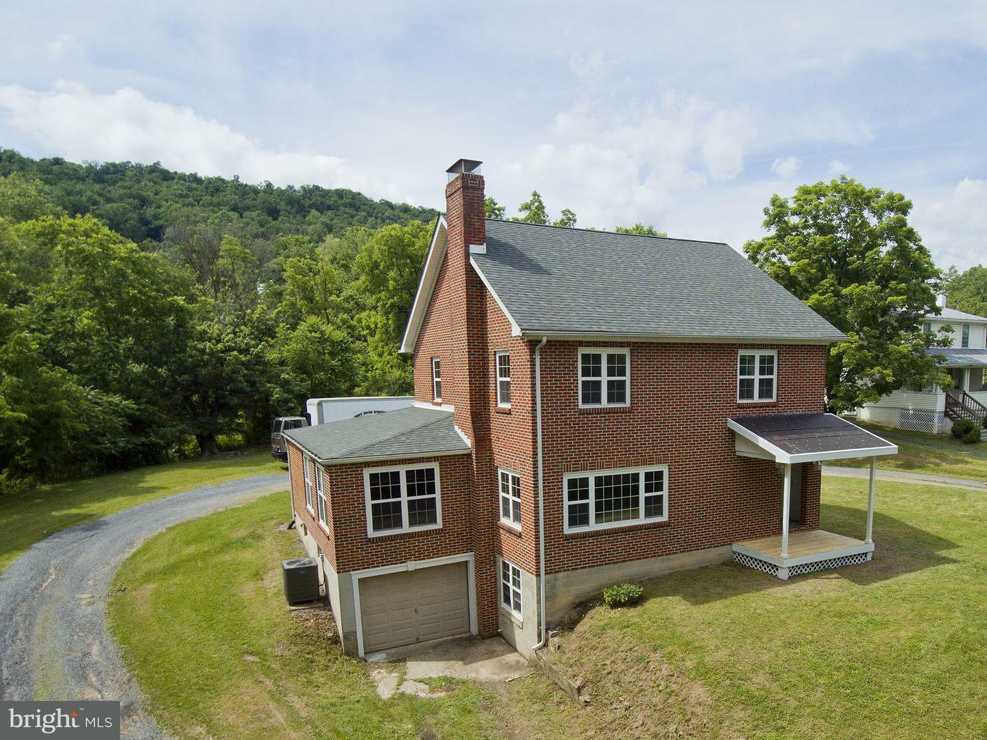 Property Photo:  199 Tannery Row Street  WV 26711 