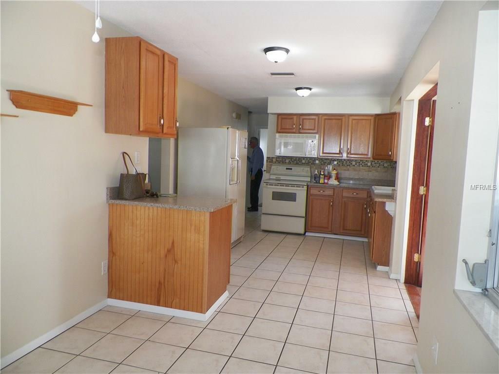 Property Photo: 2210 Lauren Drive FL 33774
