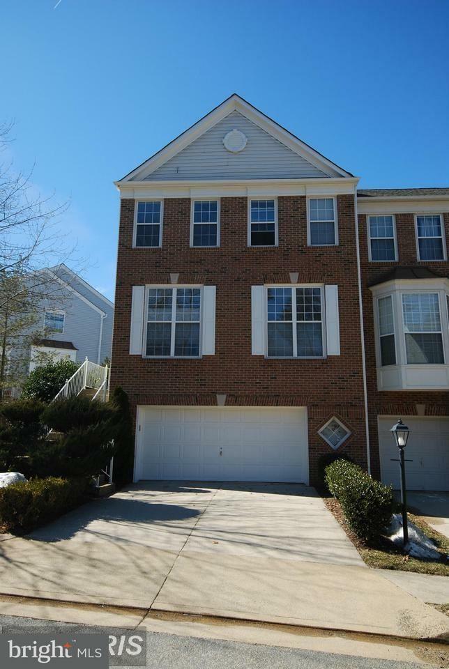 Property Photo:  47570 Sharpskin Island Square  VA 20165 