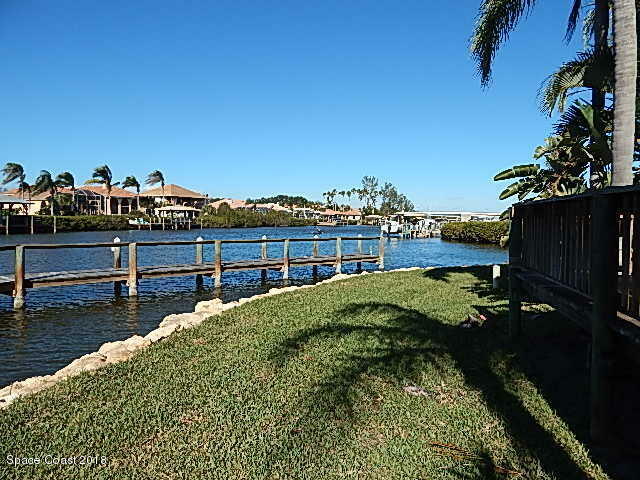 Property Photo:  711 Tradewinds Drive 1  FL 32937 