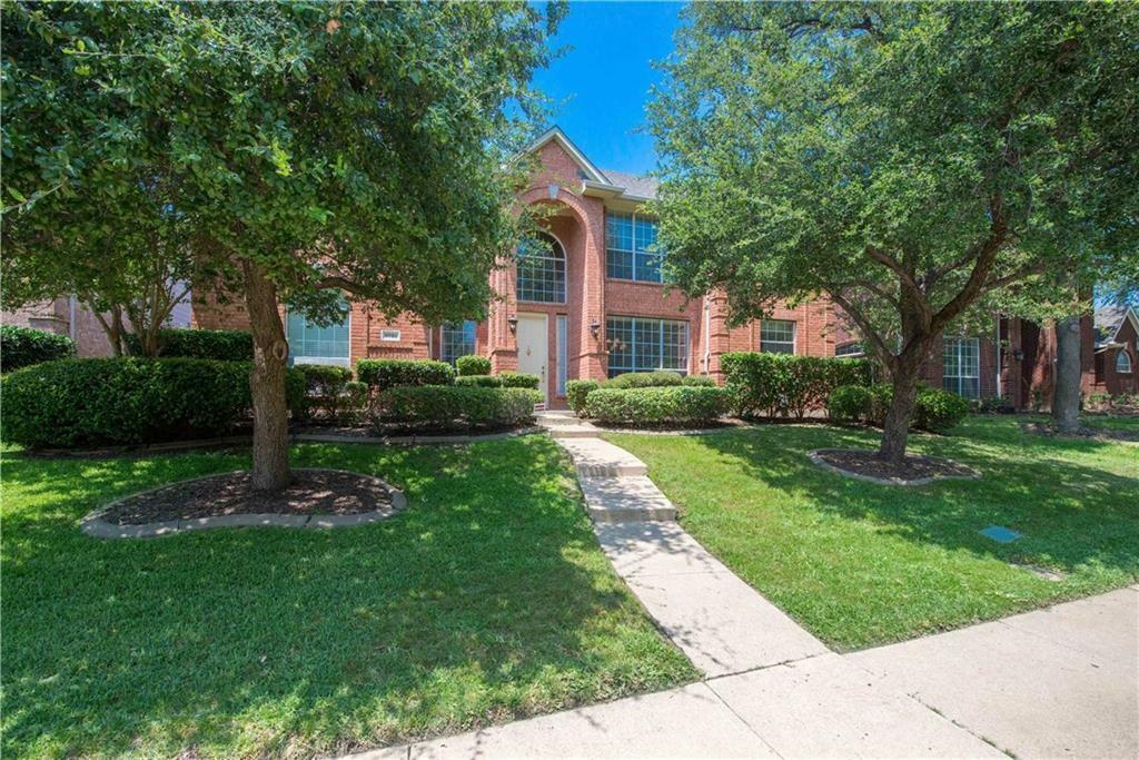 Property Photo:  9721 Windy Hollow Drive  TX 75063 