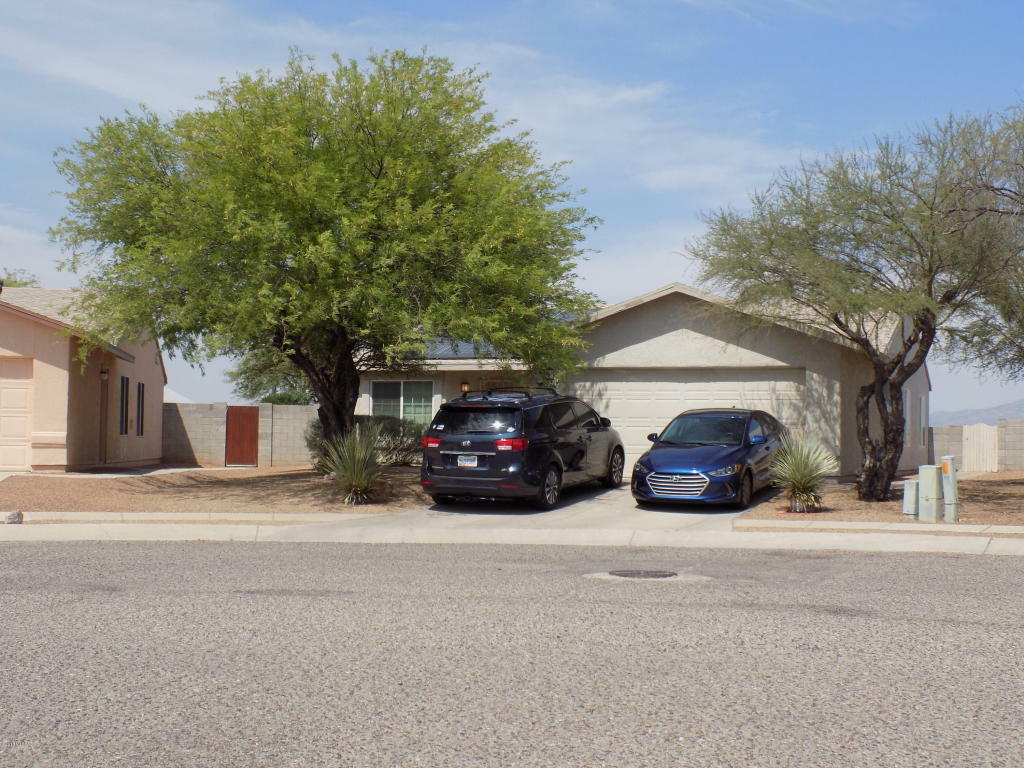 Property Photo:  8821 E Eagle Creek Drive  AZ 85730 