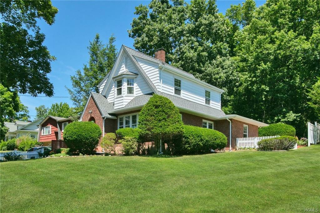 Property Photo:  168 South Middletown Road  NY 10965 