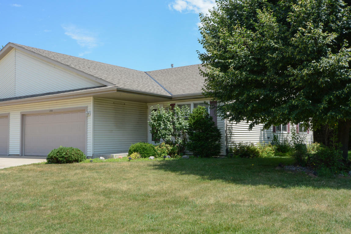 Property Photo:  200 S Water St D-5B  WI 53048 