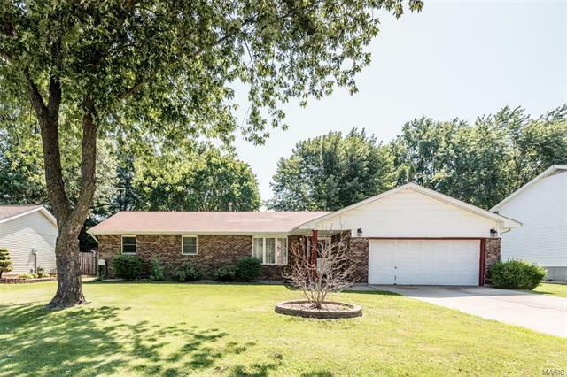 Property Photo: 915 Albers Lane 62010