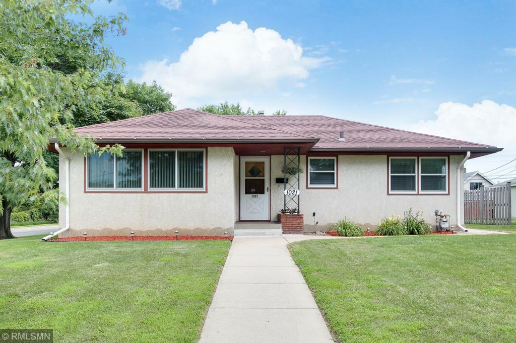 Property Photo:  1021 6th Avenue S  MN 55075 