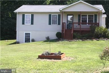 Property Photo:  126 Cliffside Road  VA 22642 