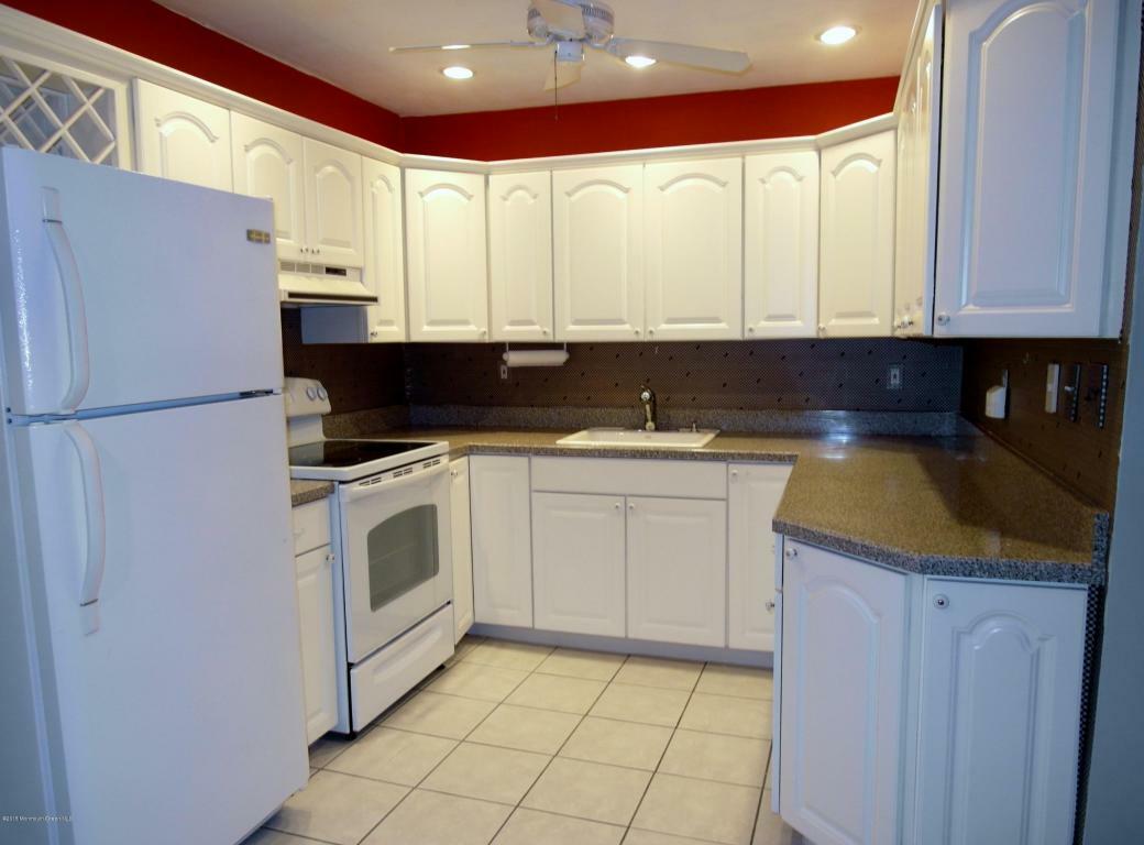 Property Photo:  735 Greens Avenue 22B  NJ 07740 