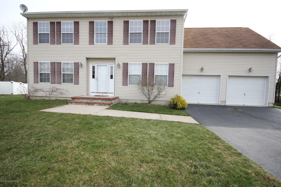 Property Photo:  9 Alexandria Court  NJ 07724 