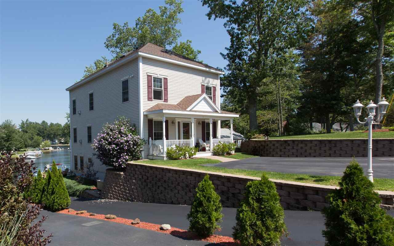 Property Photo:  7 Palm Road  NH 03079 