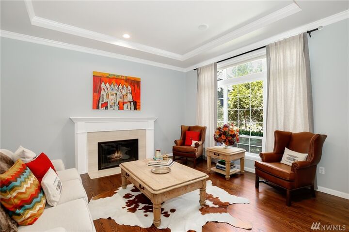 Property Photo: 570 Mt Olympus Dr SW WA 98027