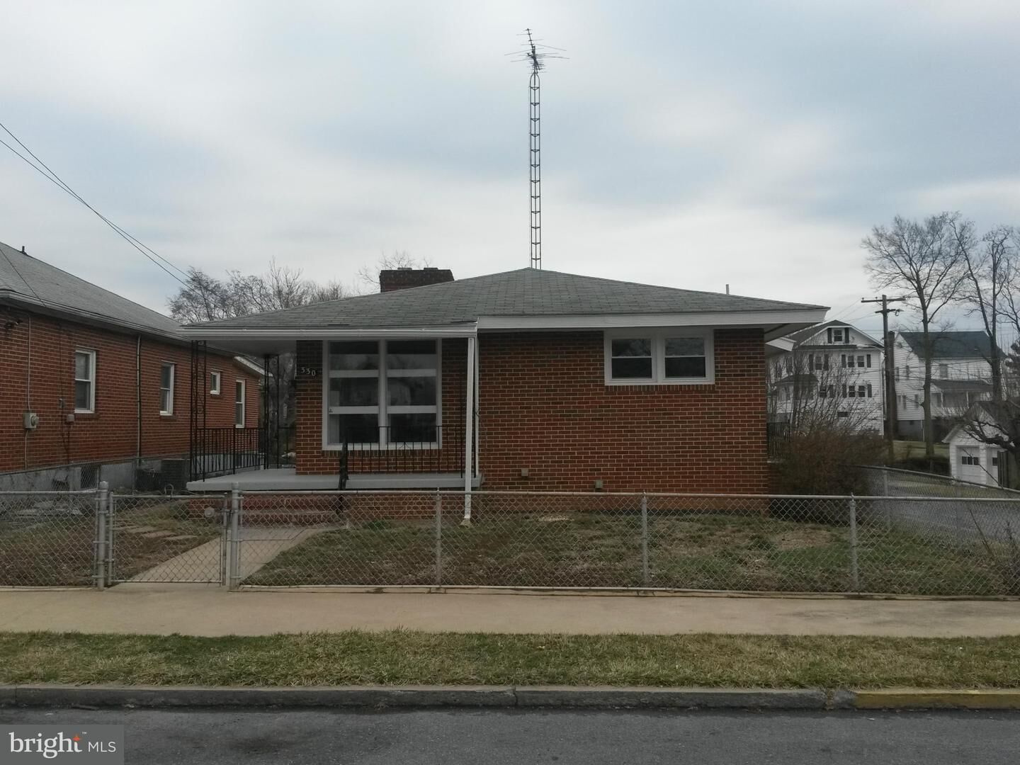 Property Photo:  330 Tennessee Avenue S  WV 25401 