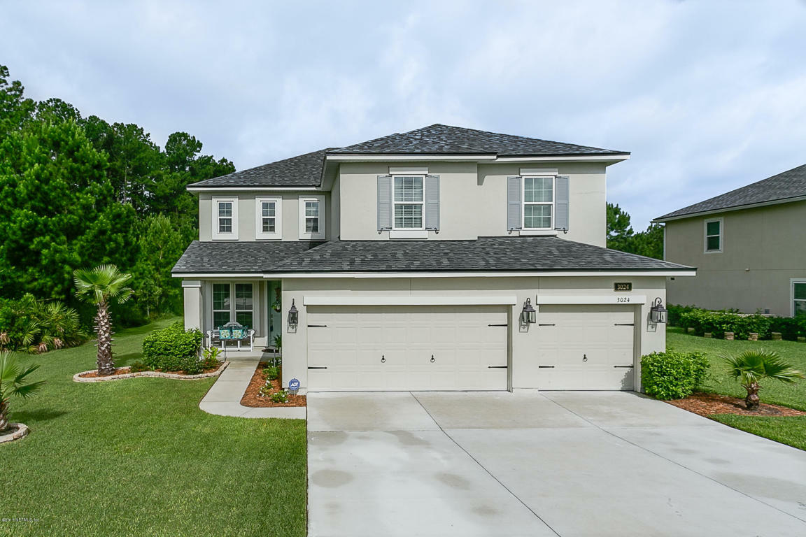 Property Photo:  3024 Paddle Creek Drive  FL 32043 