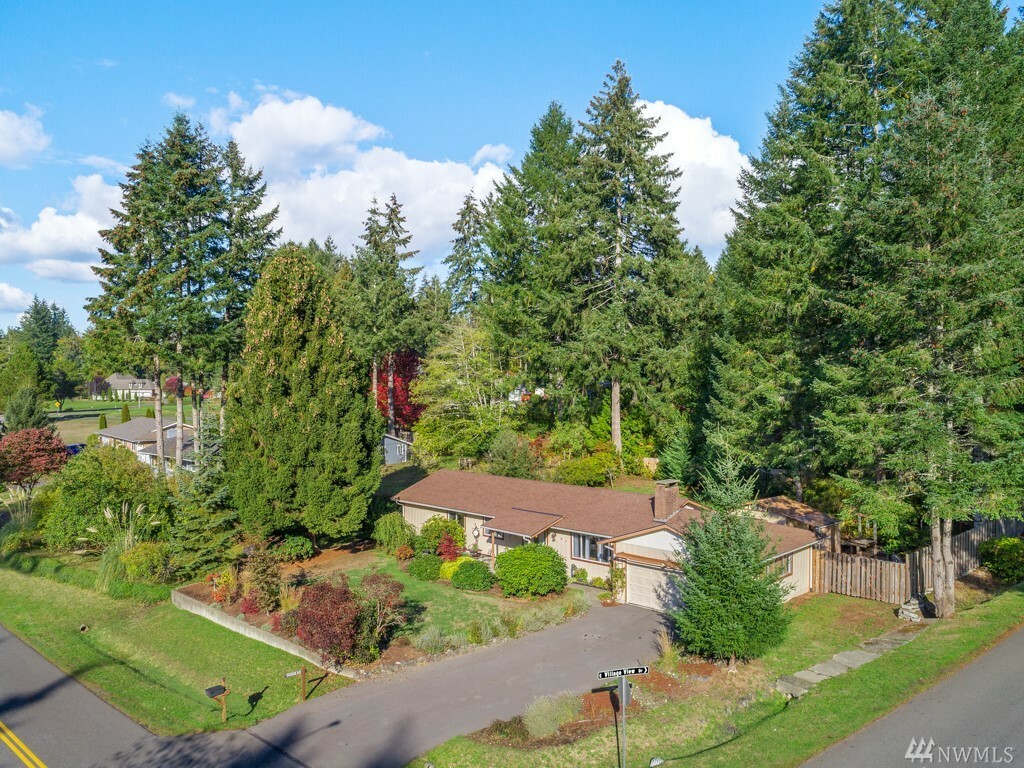 Property Photo: 91 E Lake Shore Dr WA 98524