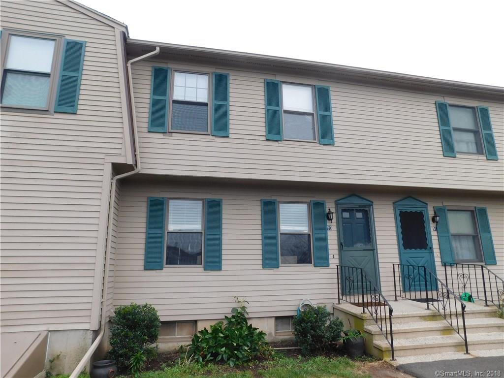 Property Photo:  50 Bay Path Way 50  CT 06405 