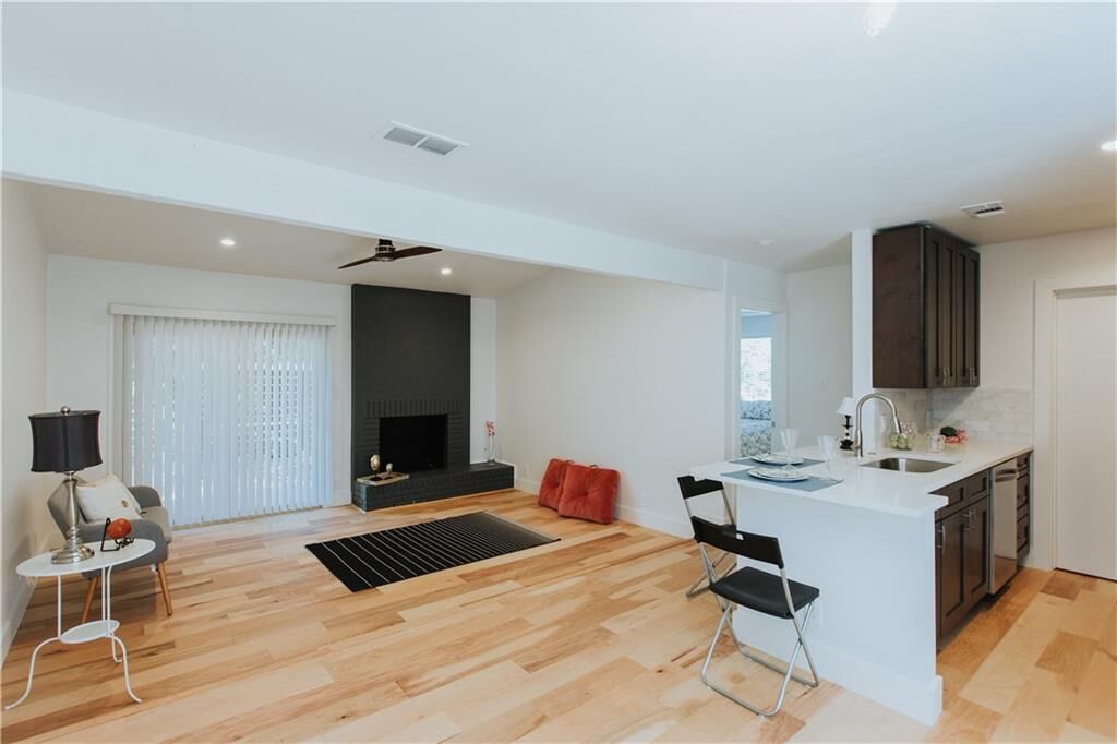 Property Photo:  8104 A Ceberry  TX 78759 