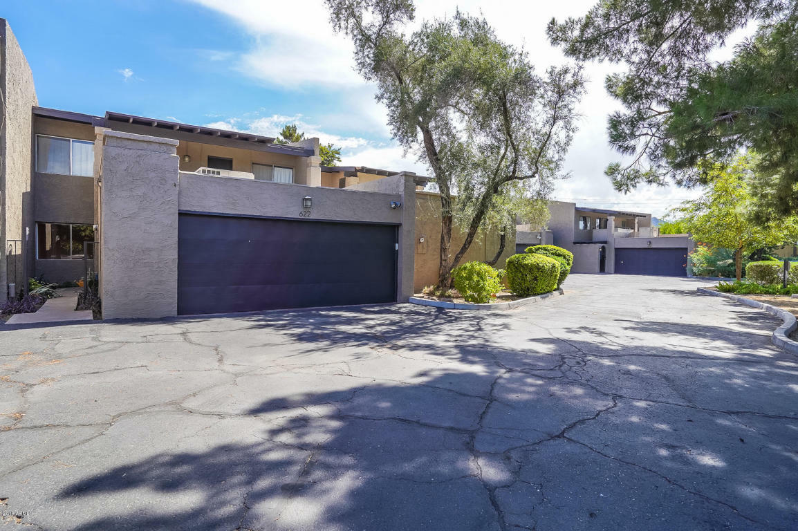 Property Photo:  622 E Manzanita Place  AZ 85020 