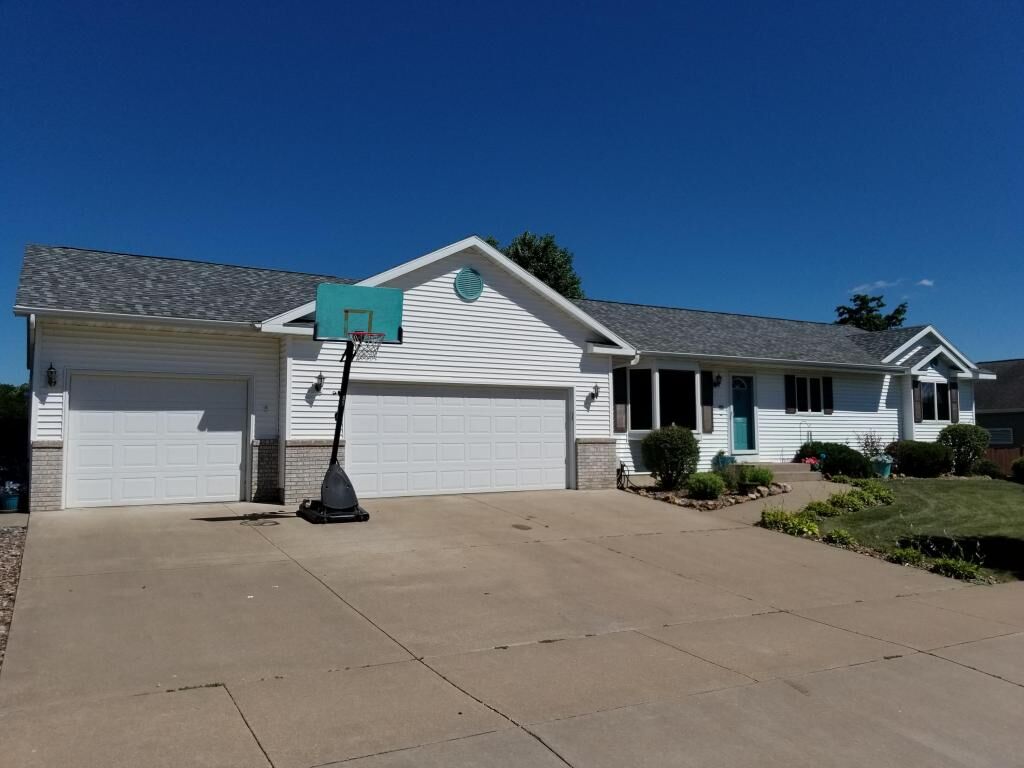 Property Photo:  701 Marlin St  WI 54636 
