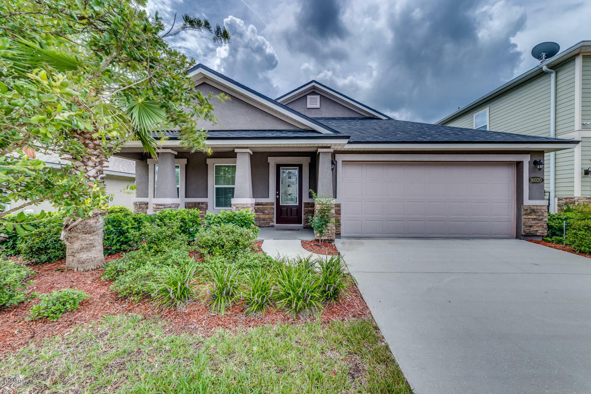 Property Photo:  16020 Dowing Creek Drive  FL 32218 