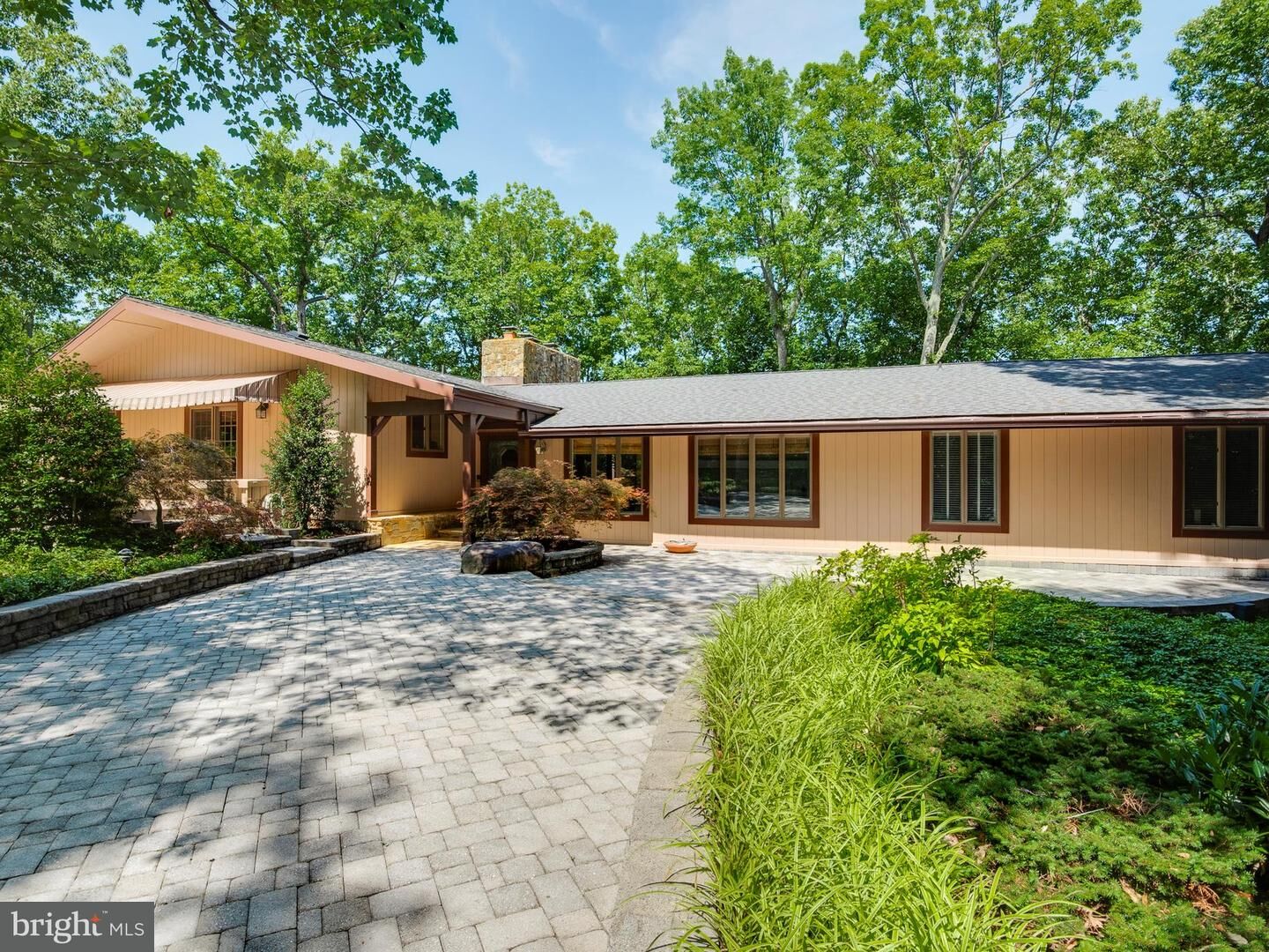 Property Photo: 1693 Dunstable Green MD 21401