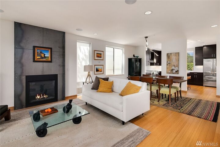 Property Photo:  2141 8th Ave W  WA 98119 