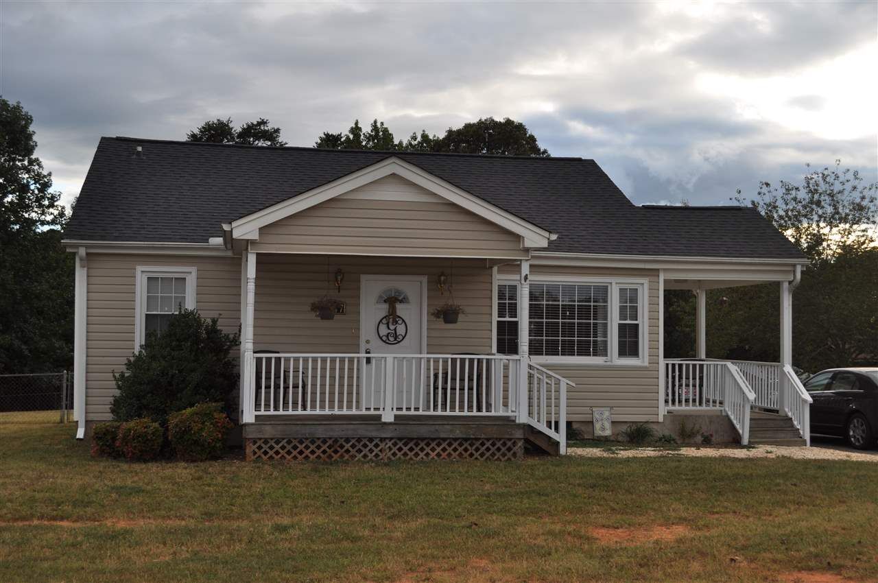 Property Photo: 4647 Rainbow Lake Road SC 29322