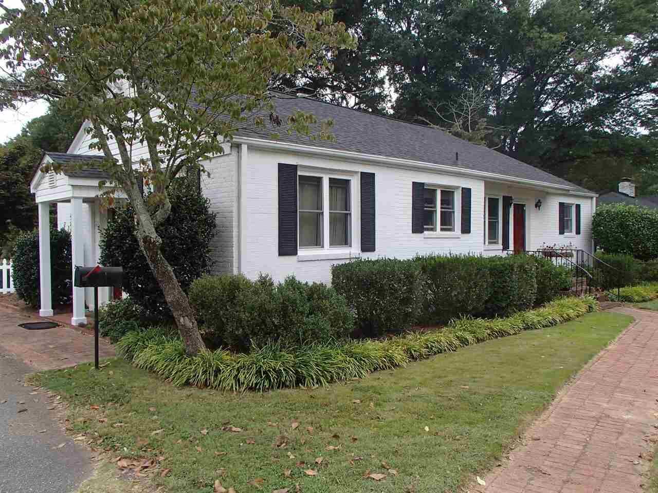 Property Photo:  414 Parkdale Drive  SC 29302 