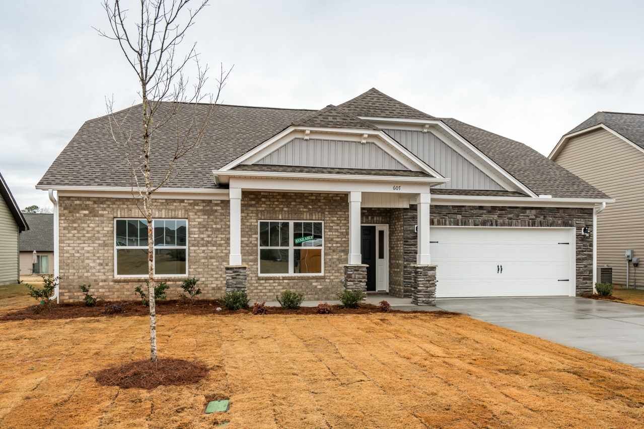Property Photo: 607 Grendal Court SC 29316
