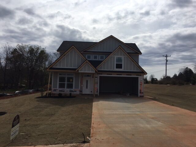 Property Photo: 100 Southern Oaks Drive SC 29349