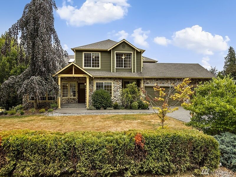 Property Photo: 4411 115th Ave SE WA 98290