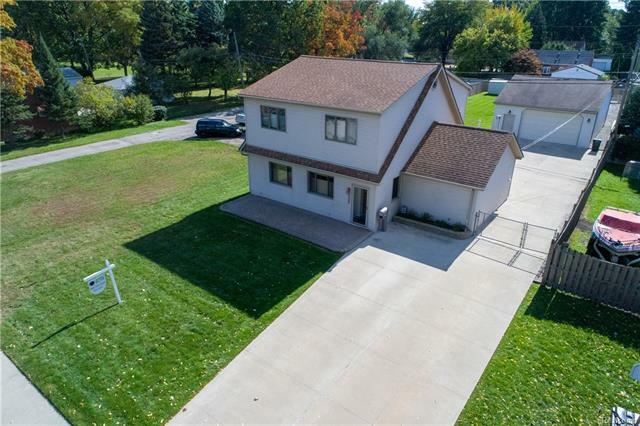 Property Photo:  21700 Ridgeway  MI 48080 