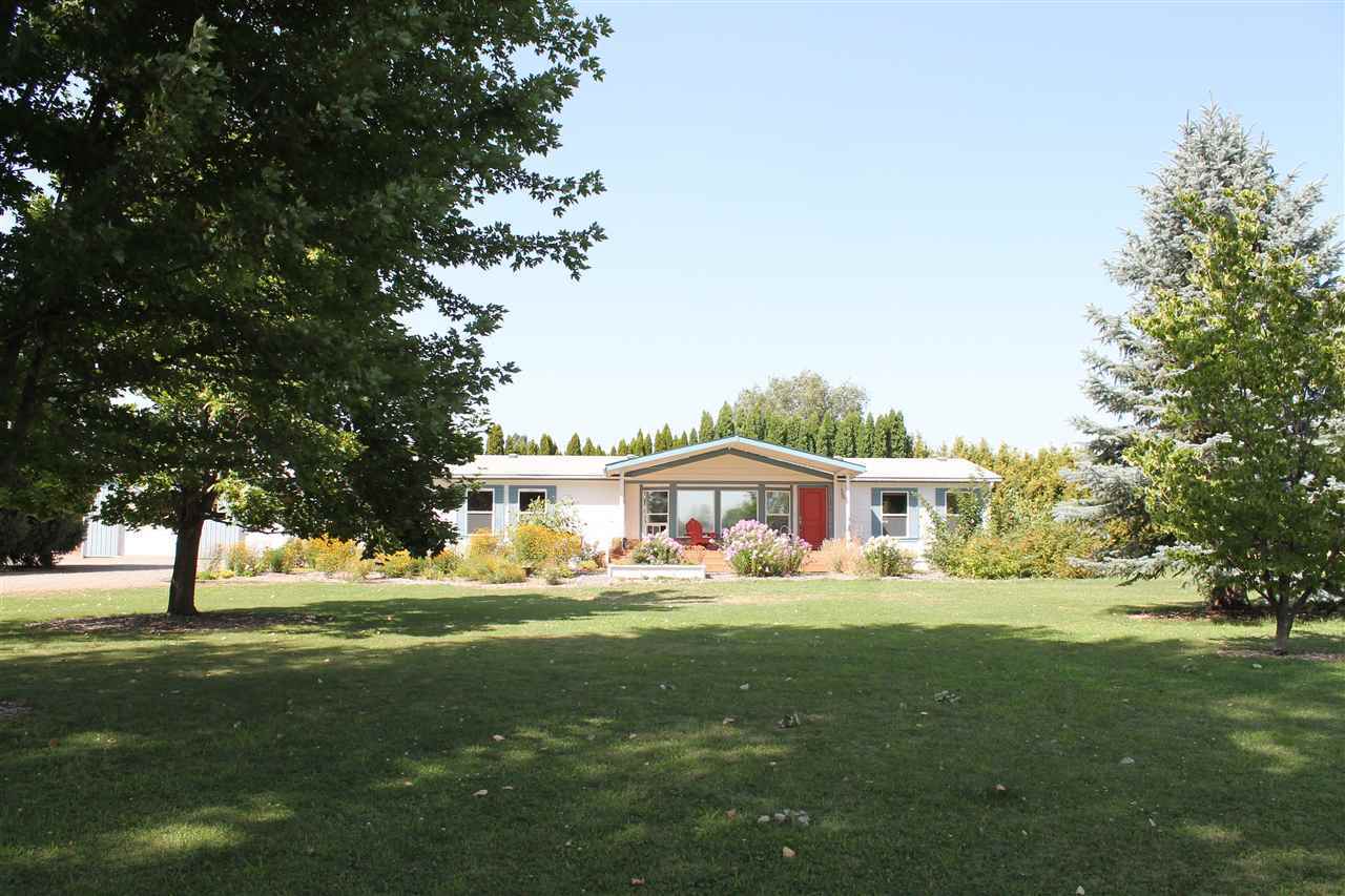 Property Photo:  2117 Road 60  WA 99301 