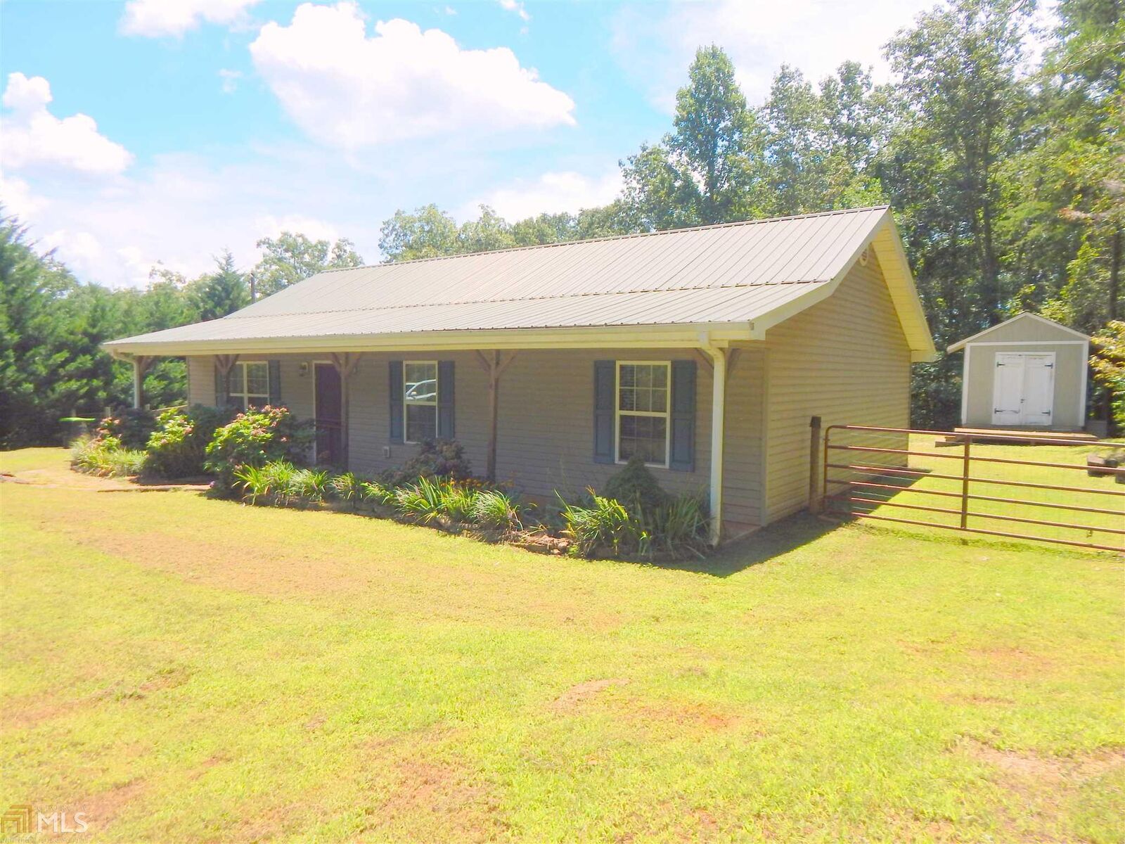 Property Photo: 172 Hooper Road GA 30528