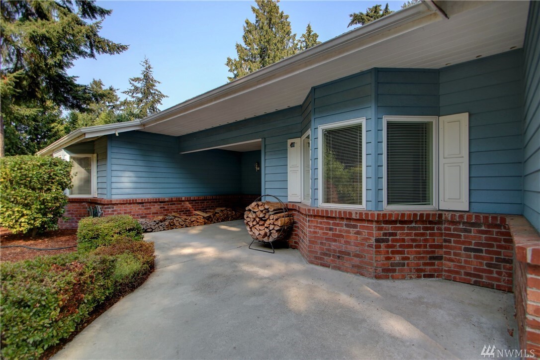 Property Photo: 261 Quillayute Place WA 98257