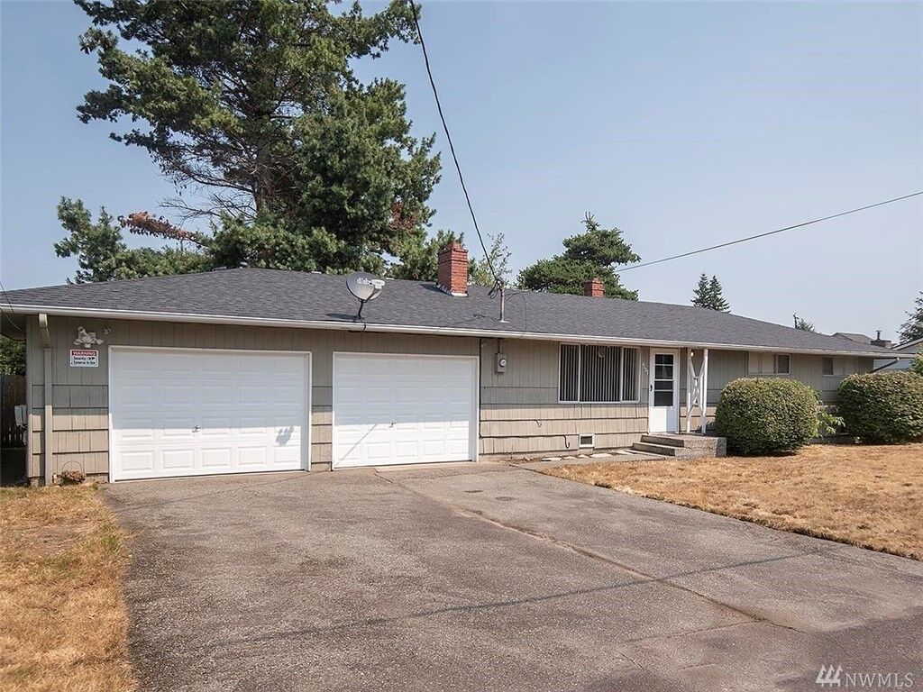 Property Photo:  4127  80th Street NE  WA 98270 