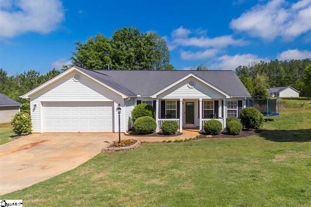 Property Photo:  100 Rose Lane  SC 29657 