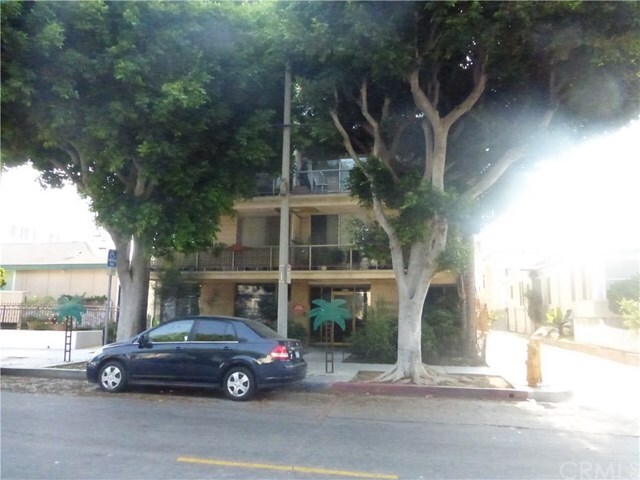 Property Photo: 230 Linden Avenue 502 CA 90802
