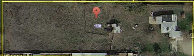 Property Photo:  1322 E Naranjo Boulevard  CA 93286